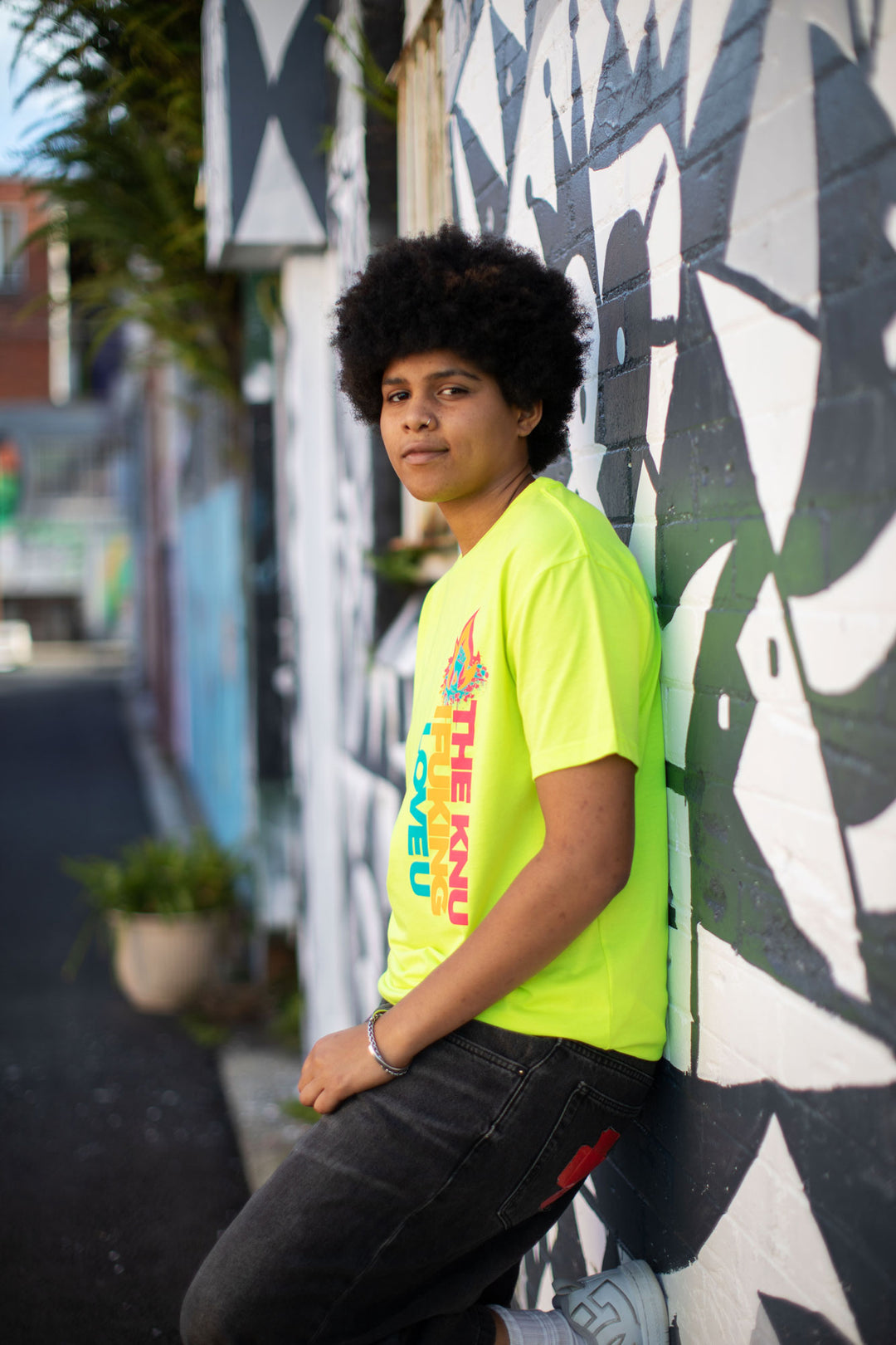 THE KNU // MIXY TEE // YELLOW