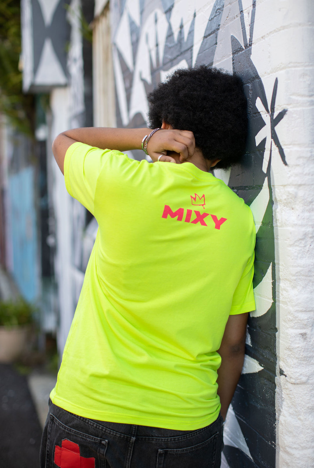 THE KNU // MIXY TEE // YELLOW