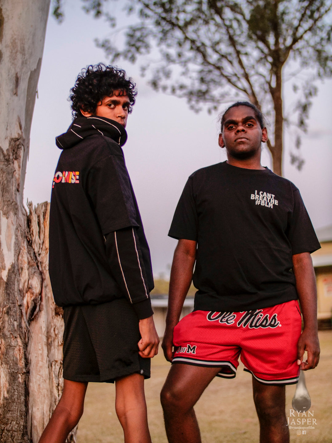 DECOLONISE // OG TEE