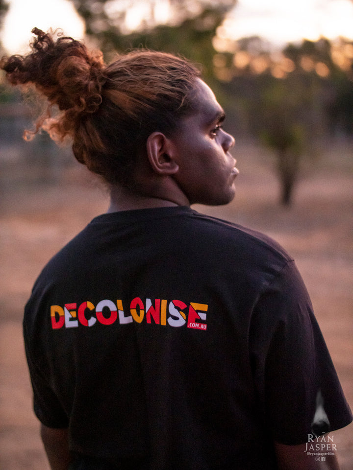 DECOLONISE // OG TEE